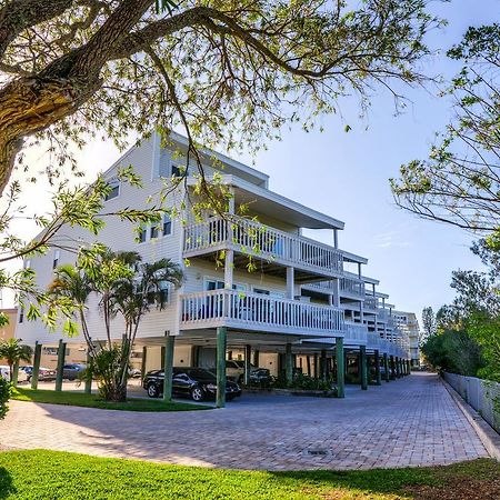 Intercoastal Beach Suite Clearwater Eksteriør billede